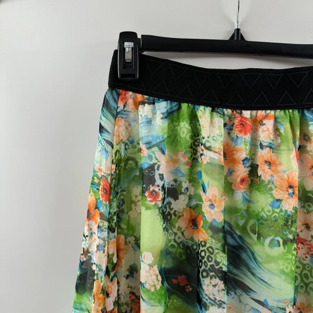 LuLaRoe Lola Skirt NWT – Women’s XS Floral Green Multicolor - Picture 2 of 4